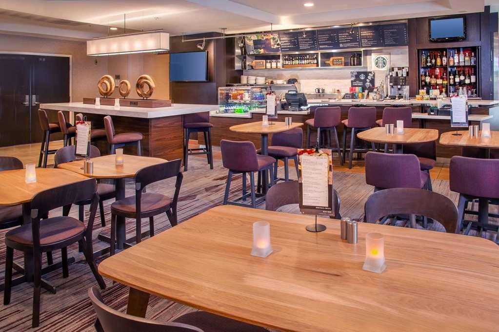 Sonesta Select Bethlehem Airport Allentown