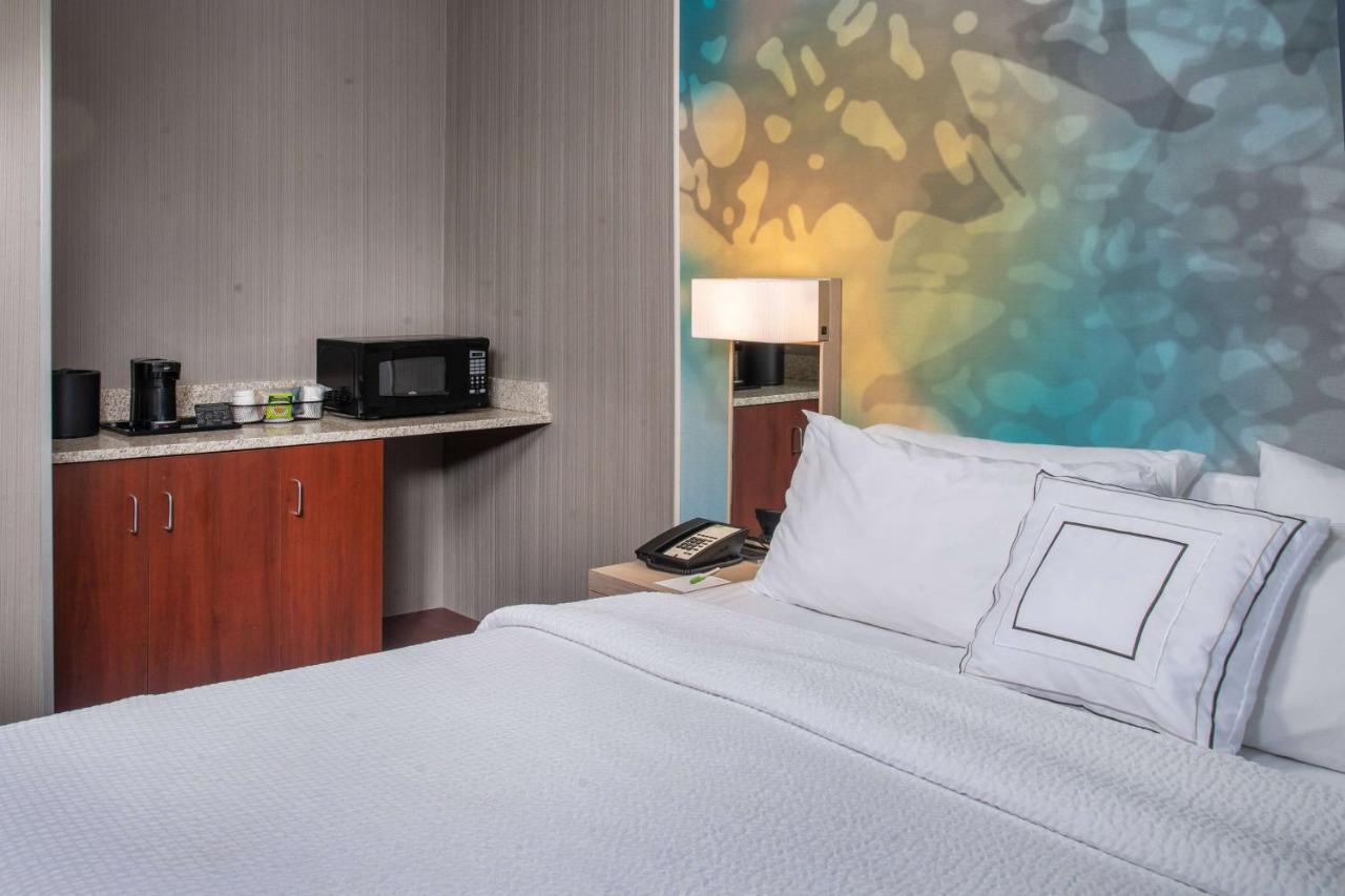 Sonesta Select Bethlehem Airport Hotel 3*